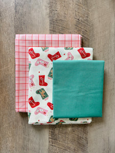 Tiny Stockings Quilt Kit (Baby Size)